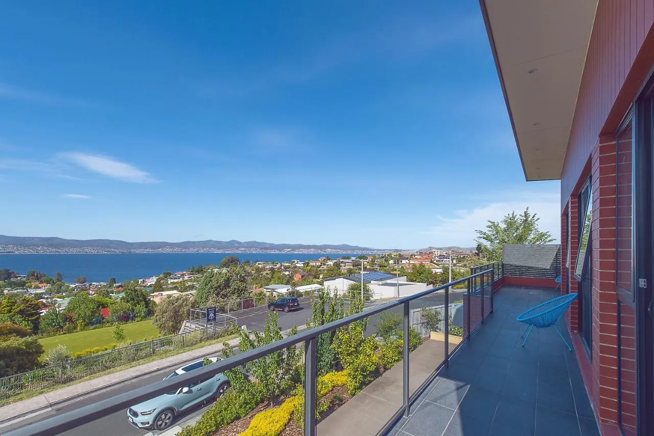 Gasthuis Nature & Relax House, Panoramic Sea View, Free Parking40 Hobart